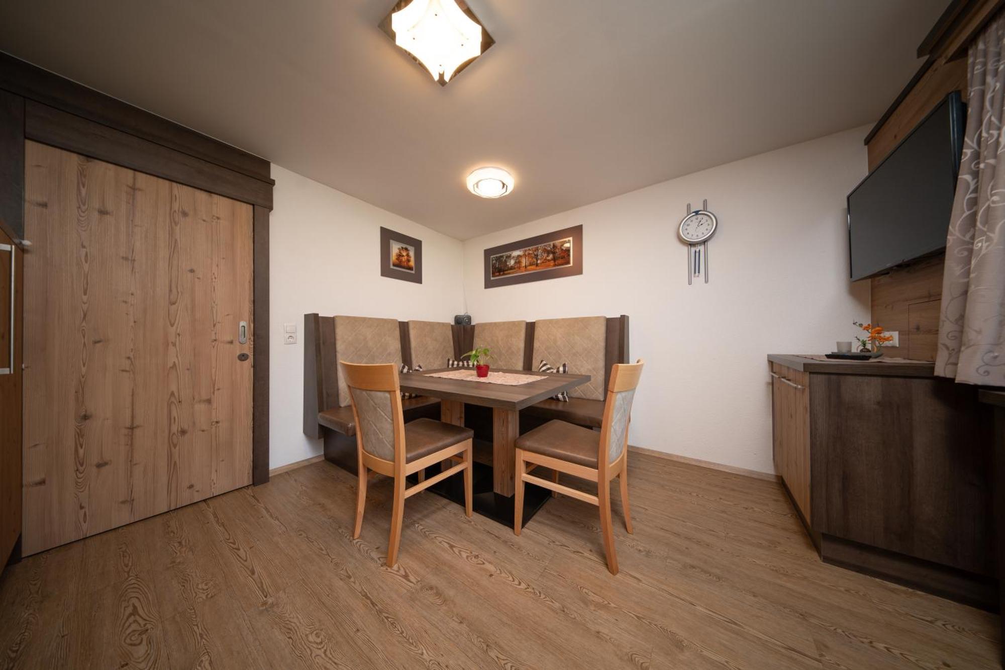Haus Alexander Apartman Längenfeld Kültér fotó